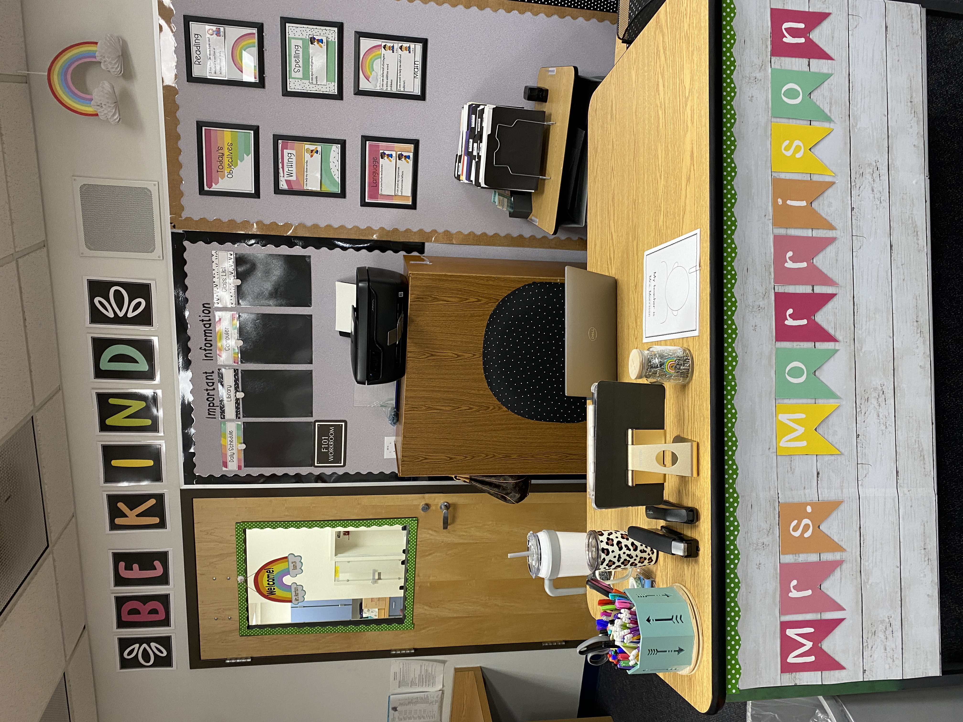Classroom Tour-teacher desk